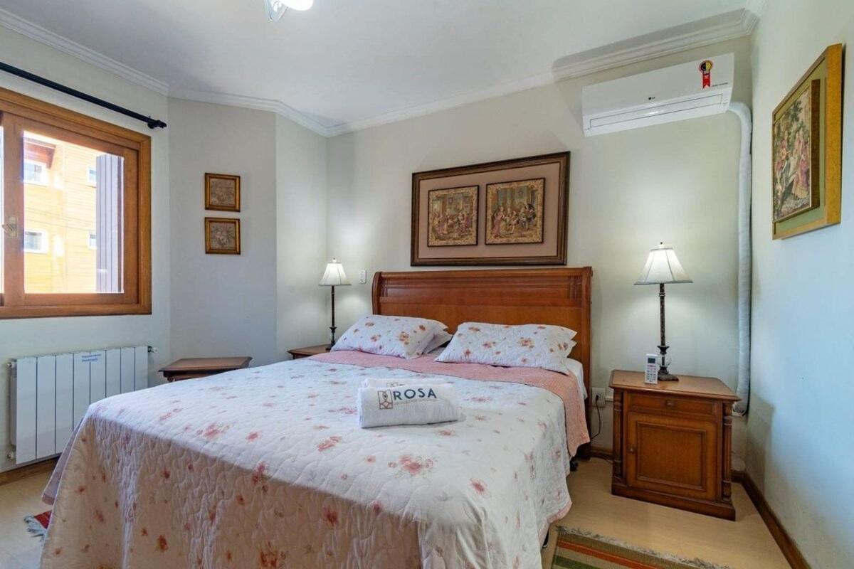 Rosa Apartamento Centro Gramado Esterno foto