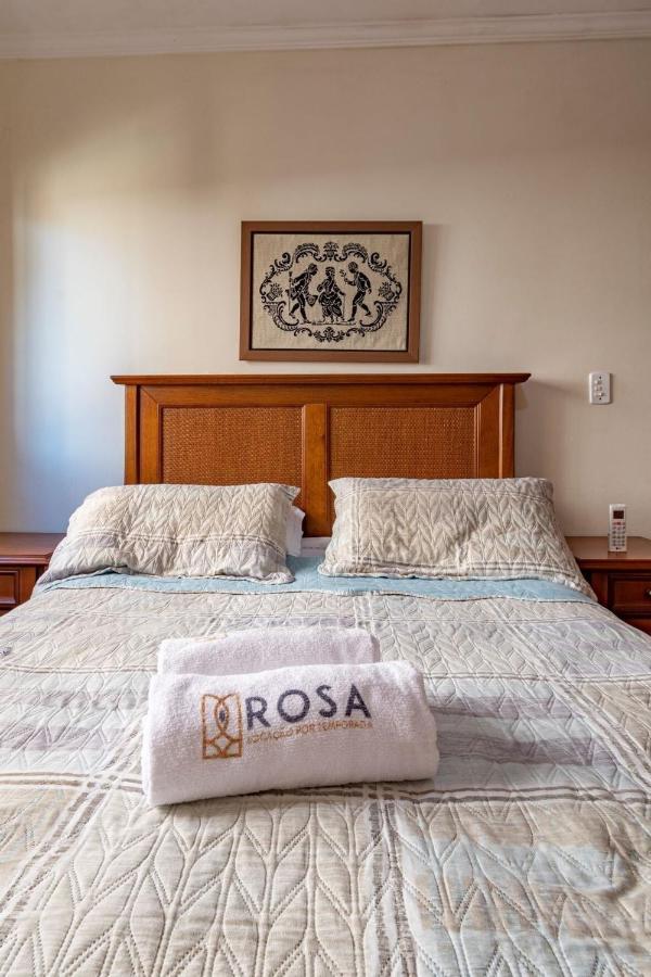 Rosa Apartamento Centro Gramado Esterno foto