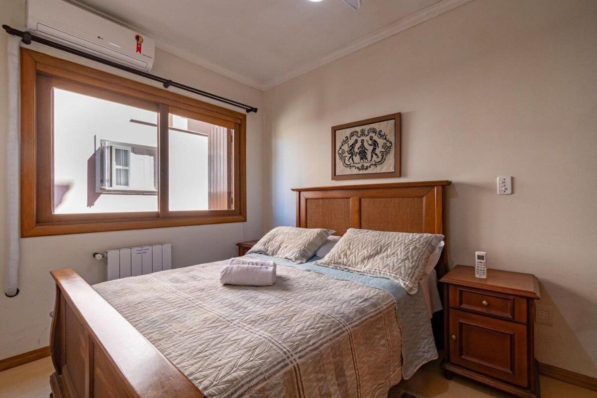 Rosa Apartamento Centro Gramado Esterno foto